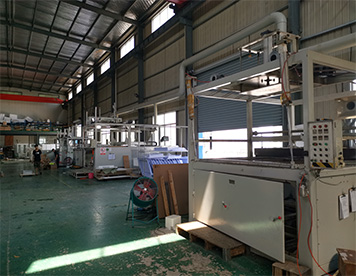 吸塑設備加工車間